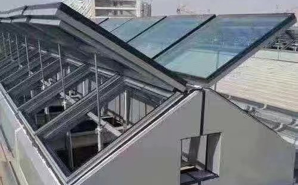 电动祁连排烟窗适合安装在什么地方