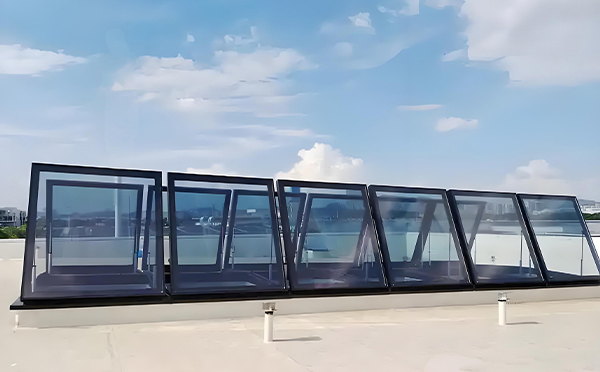 祁连排烟窗有效面积计算方法与应用