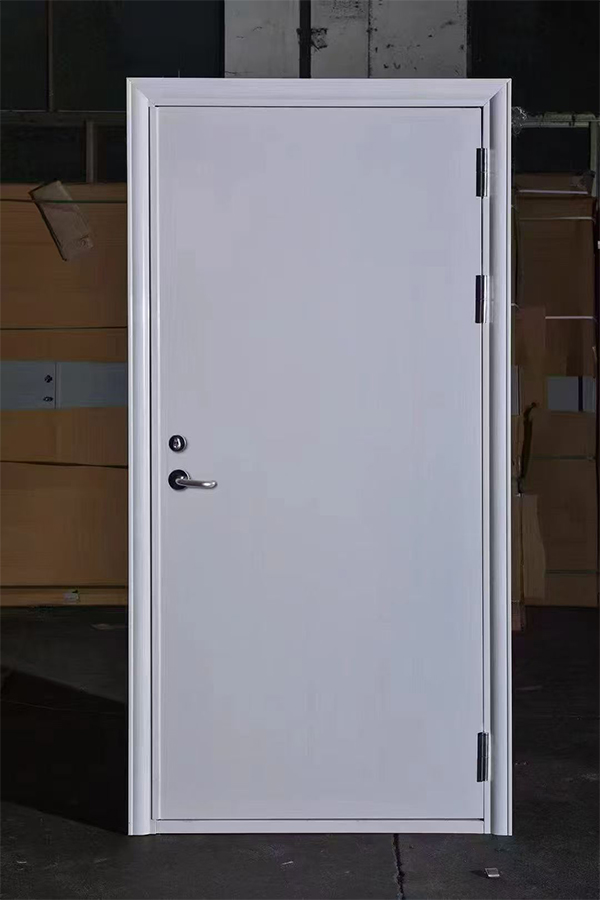 社区活动中心加装祁连防火门保障居民安全