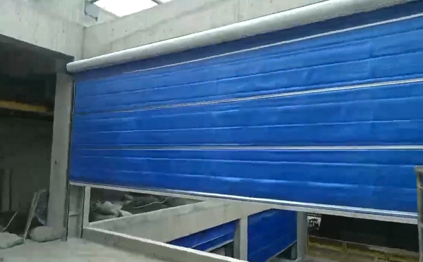 大型物流园区完成祁连防火门整体安装工程